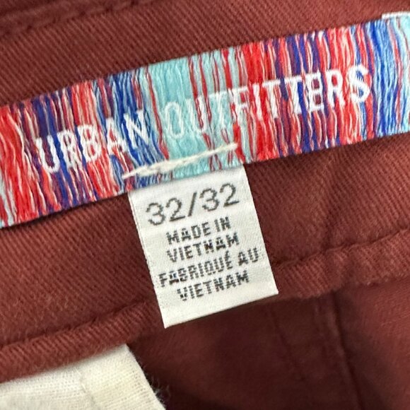 Urban Outfitters Chino Skate Pants Maroon Wine Red Mens Size 32‎ x 32 Wide Leg - Picture 3 of 12